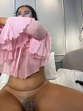 XXX chat uživo modela MiaSmit_