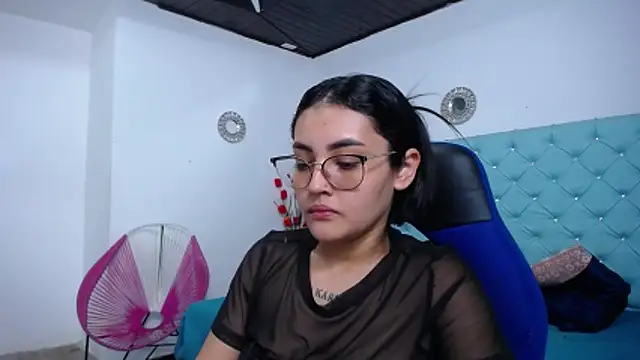 kathe-mills235 现场XXX聊天