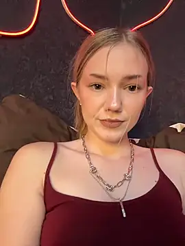 Chat XXX ao vivo de MilaMoone