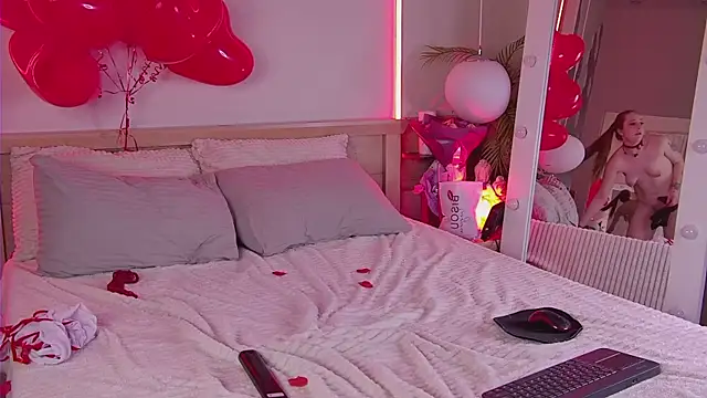 MiaEuphoria_ Pertunjukan Webcam