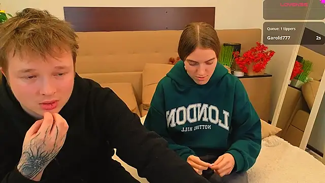 Chatroom XXX en direct de _Olli__Stiw_