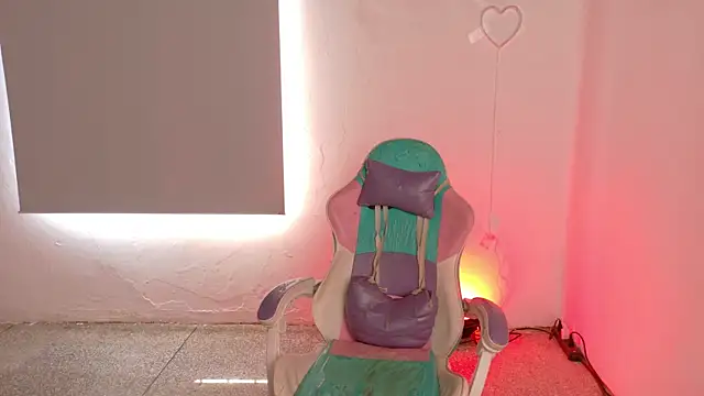 WandaDoll Chat XXX in diretta