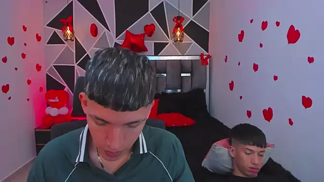 Pokazy przed kamerką – Juan_Nd_Steven