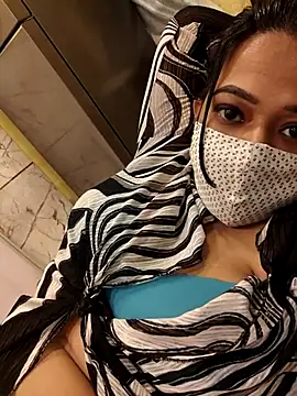 Chatroom XXX en direct de angelrani1234