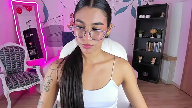 Chatroom XXX en direct de Dana_Paula