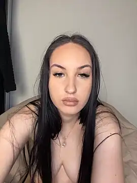 แชท XXX สดของ Lucy_doll22