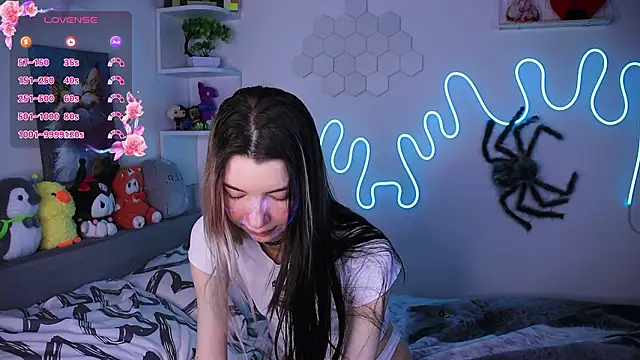 Chatroom XXX en direct de Emmie_shy