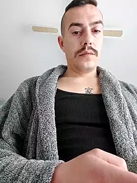 Chatroom XXX en direct de Sole97