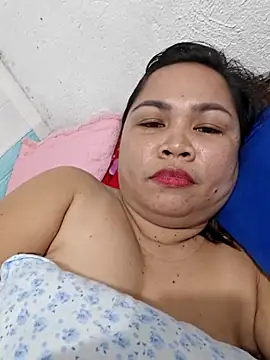 XXLorie_02's Webcam Show