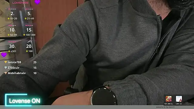 Živý XXX chat TARKAN1