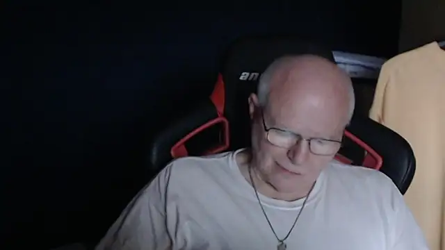 lonely_peter Chat XXX live