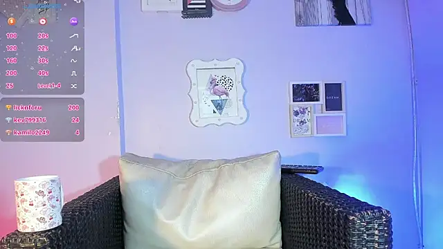 XXX chat uživo modela Staarhot