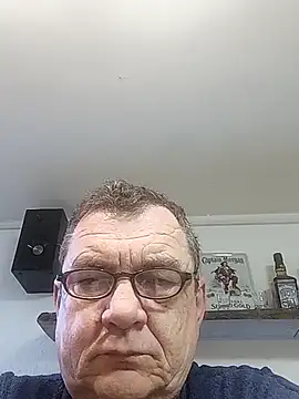 Show modela Nobbie444 na web-kameri