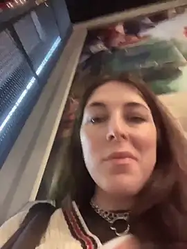 Chat XXX en directo de MommmyYummy