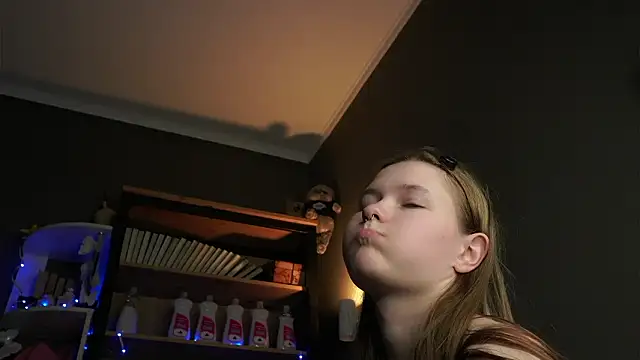 Chatroom XXX en direct de LynHillaire