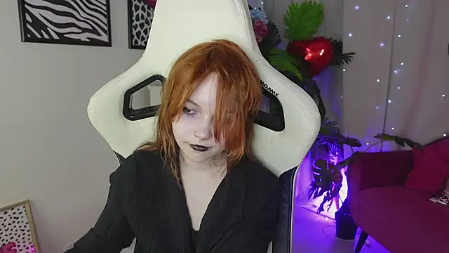 Staymonica's Webcam Show