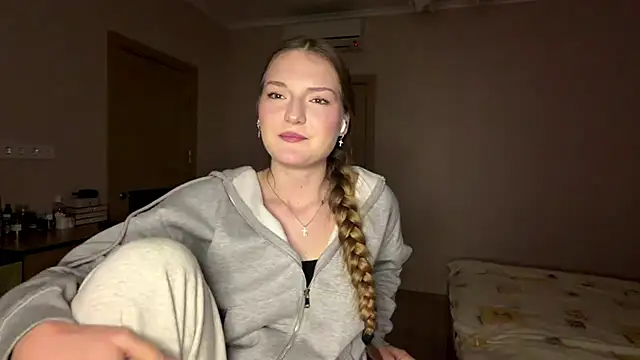 Milayouknow – Naživo XXX chat