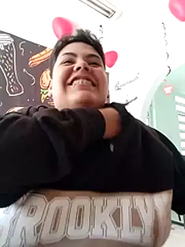 Czat XXX na żywo – Hailey_Curvy