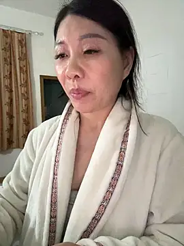 แชท XXX สดของ xiiuuff18