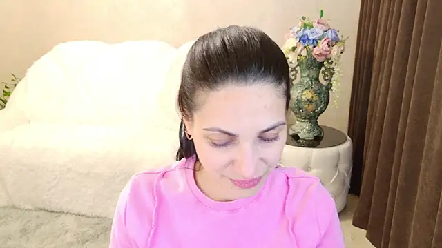 LovelyBeatrice 现场XXX聊天