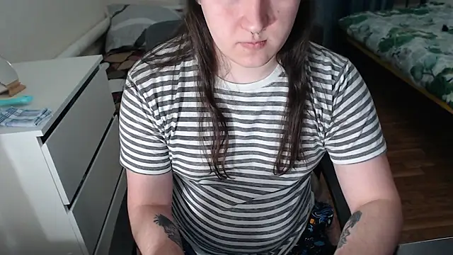 XXX chat uživo modela EvaMiron