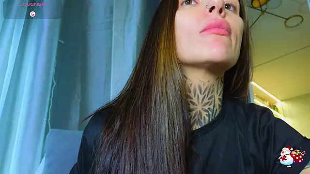 Chat +18 de tattooedBabyy ao vivo