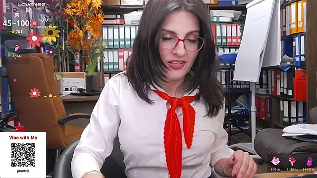 classyladyrellax's Live XXX Chat