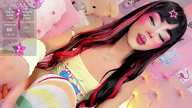 Cute_Roxxy Live XXX-Chat