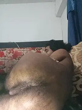 MaximoSualteza777のウェブカメラショー