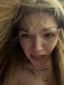 Chat XXX en directo de Porn_cornn