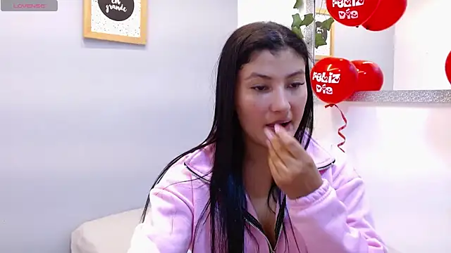 louis_k লাইভ XXX চ্যাট