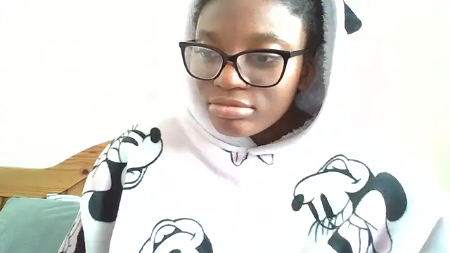 SexyGemBeautyX webcam show