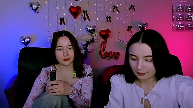 leslie_bird Adlı Modelin Web Kamerası Şovu