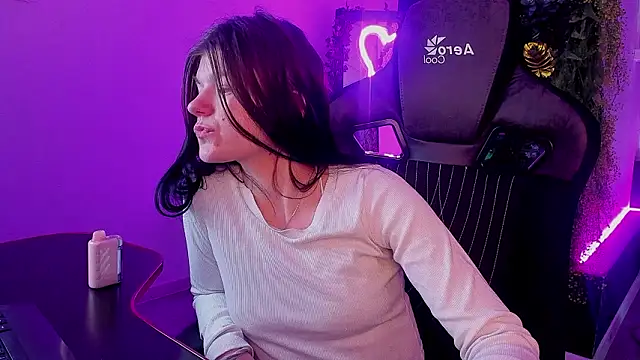 Živý XXX chat StasyaCollins