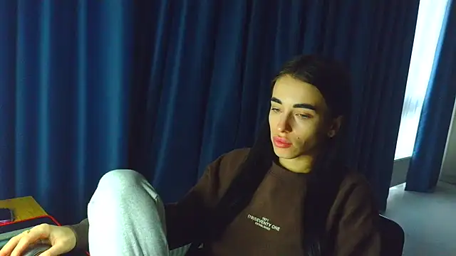 Chat +18 de Vlada_Elfie ao vivo