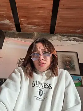 แชท XXX สดของ Charlotte_Mason