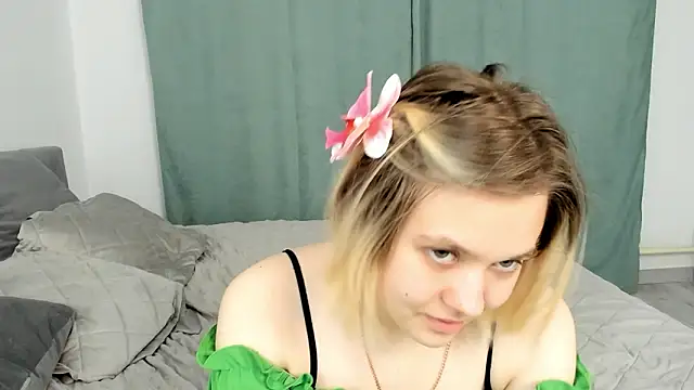 MariamGravert: онлайн-секс-чат