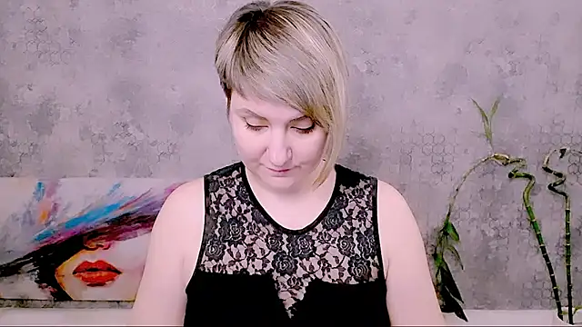 Chat XXX en directo de Djullia