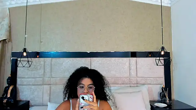 KaterinMoss élő XXX-chatje