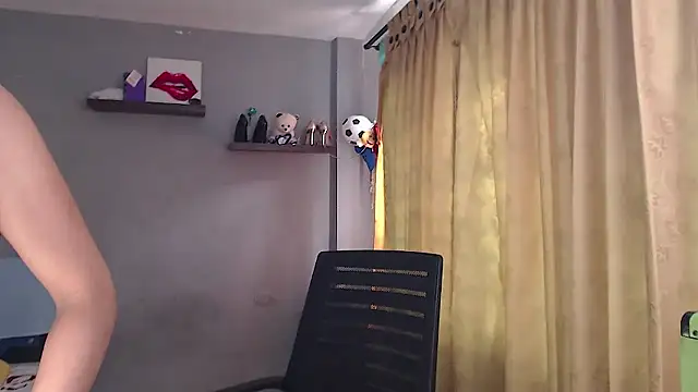 XXX chat uživo modela SusanLeroy