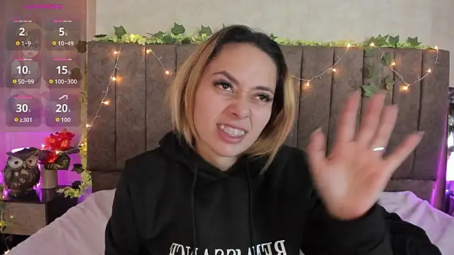 LanaMills_ Live XXX-Chat