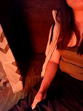 Онлайн чат XXX sowbibi