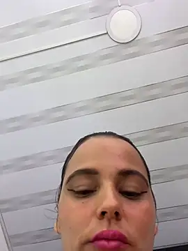 Chat XXX ao vivo de Nala_OMG