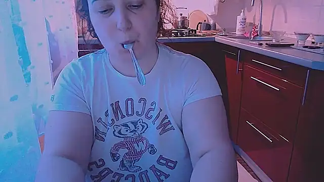 SoftLian Live XXX chat