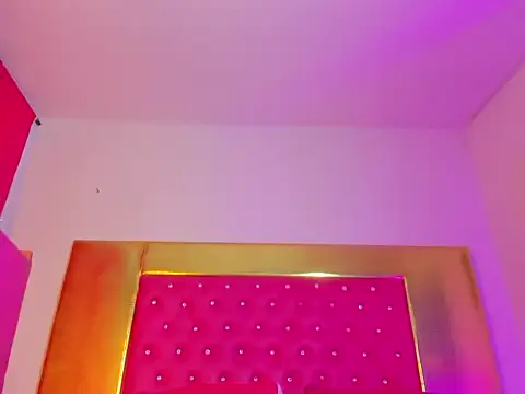 Ciara_HotTs Webcam Show