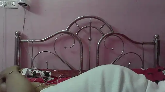 Онлайн чат XXX cute_lailaa