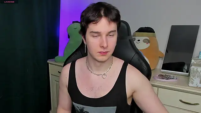 Vincent_Strong Live XXX-Chat