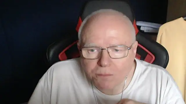 lonely_peter webkamerás műsora