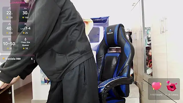 sr_jaeger 现场XXX聊天