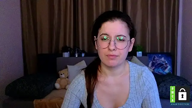 แชท XXX สดของ Aminabeatris